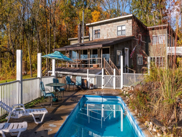 Luxury 22 Bedroom Vacation Rental in Hudson, NY