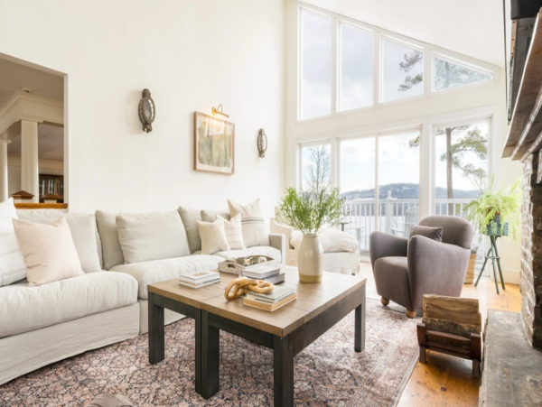 Luxury 22 Bedroom Vacation Rental in Hudson, NY