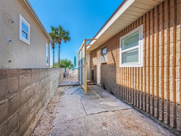 Beach Front Pet Friendly Beach Home