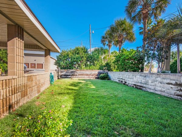 Beach Front Pet Friendly Beach Home