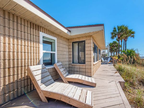 Beach Front Pet Friendly Beach Home