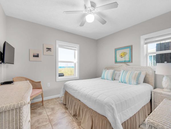 Beach Front Pet Friendly Beach Home