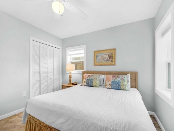 Beach Front Pet Friendly Beach Home