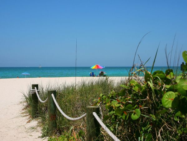 Longboat Key Vacation Rental - Luxury Home with Pool & Garden Oasis
