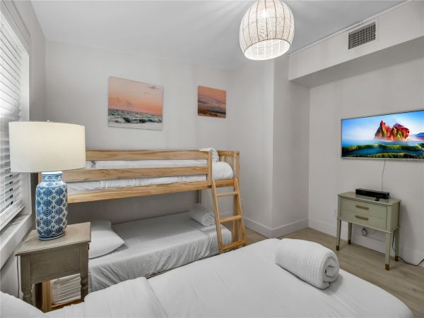Longboat Key Vacation Rental - Luxury Home with Pool & Garden Oasis