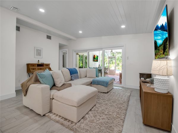 Longboat Key Vacation Rental - Luxury Home with Pool & Garden Oasis