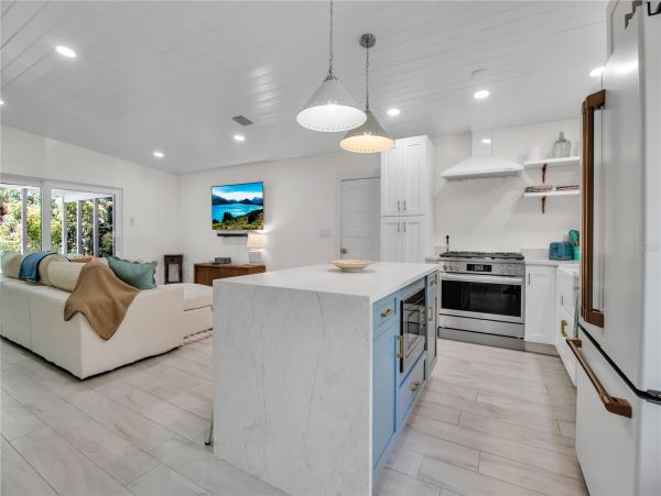 Longboat Key Vacation Rental - Luxury Home with Pool & Garden Oasis