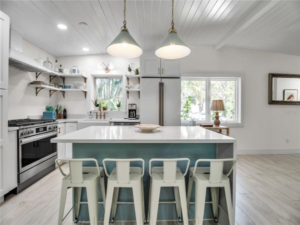 Longboat Key Vacation Rental - Luxury Home with Pool & Garden Oasis