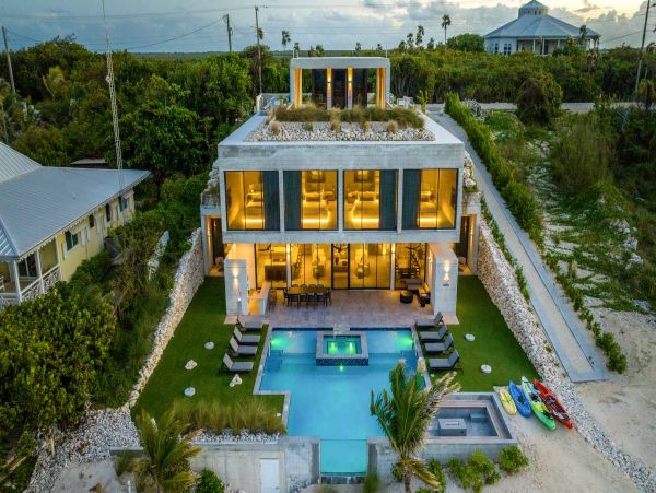 Grand Cayman Luxury Villa Rental - 8 Bedroom Beachfront Villa with Private Beach