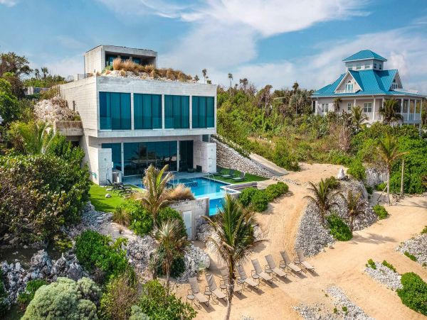 Grand Cayman Luxury Villa Rental - 8 Bedroom Beachfront Villa with Private Beach