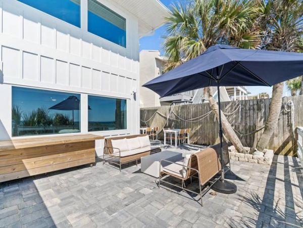 A Direct Beachfront 12 Bedroom Vacation Getaway