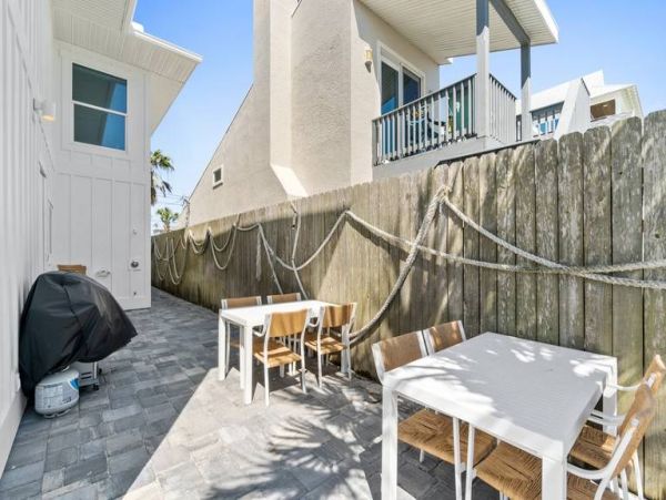 A Direct Beachfront 12 Bedroom Vacation Getaway