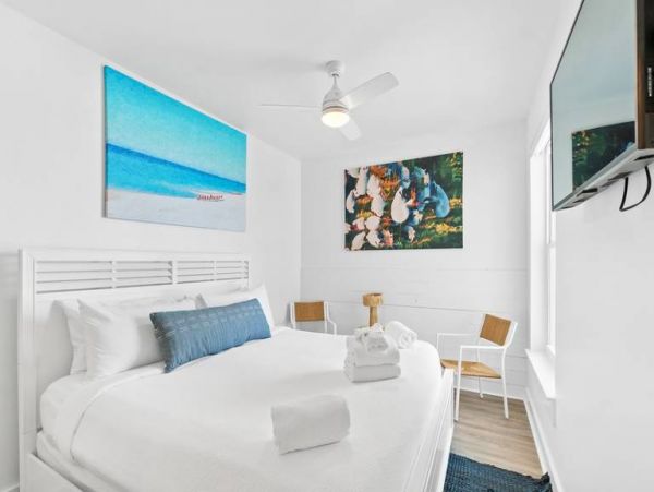 A Direct Beachfront 12 Bedroom Vacation Getaway