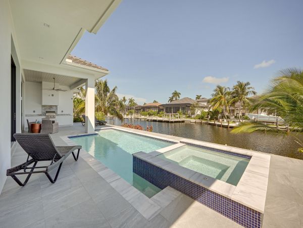 Four Bedroom Canal Front Vacation Rental in Marco Island