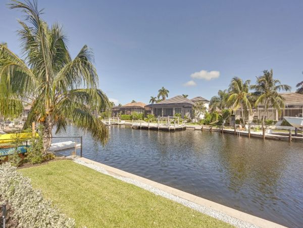 Four Bedroom Canal Front Vacation Rental in Marco Island