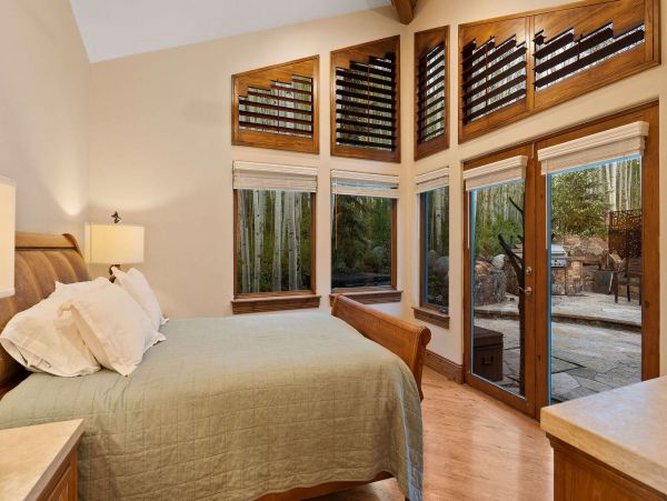 Vail Walk to Lift Nine Bedroom Vacation Rental