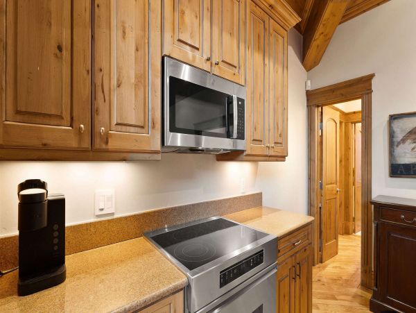 Vail Walk to Lift Nine Bedroom Vacation Rental