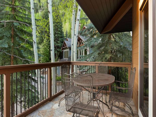 Vail Walk to Lift Nine Bedroom Vacation Rental
