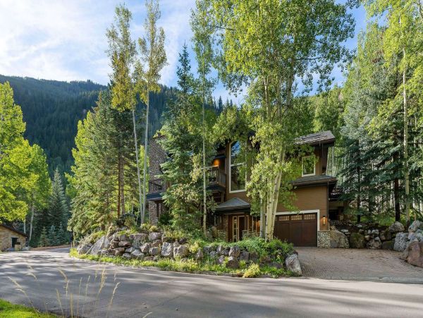 Vail Walk to Lift Nine Bedroom Vacation Rental