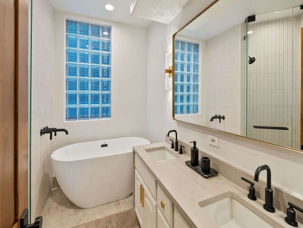 Vail Walk to Lift Nine Bedroom Vacation Rental
