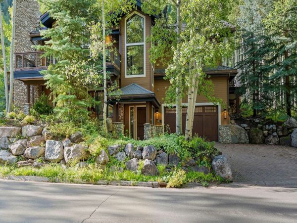 Vail Walk to Lift Nine Bedroom Vacation Rental