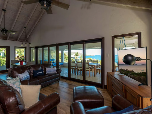 Leverick Bay Vacation Villa with 4 Bedroom & Private Pool