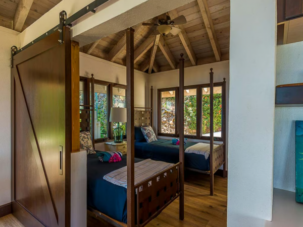 Leverick Bay Vacation Villa with 4 Bedroom & Private Pool