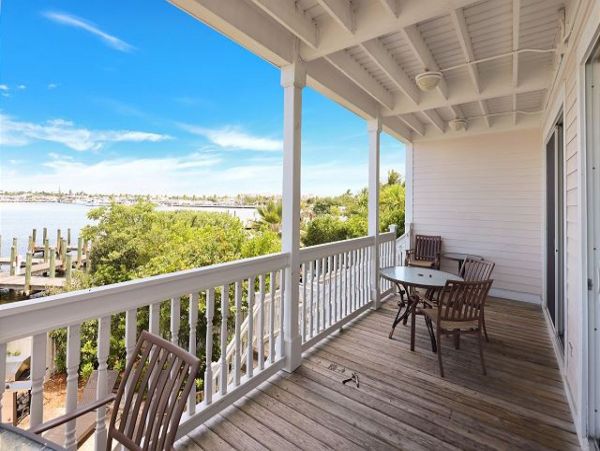 Key West Lovely Vacation Home with Great Views