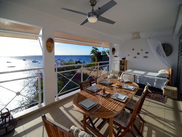 Seaside Retreat with Breathtaking Views in Trois Ilets - Perfect for Couples or Families