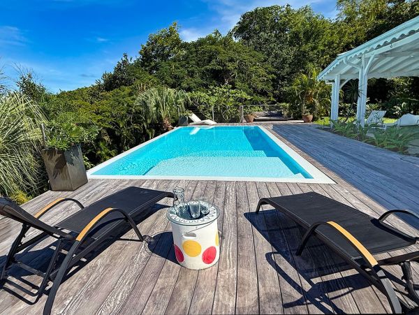 MArtinique Three Bedroom Vacation Villa Walk to Beach