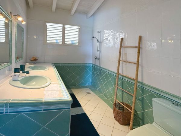 MArtinique Three Bedroom Vacation Villa Walk to Beach