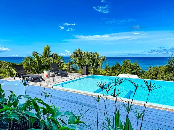 MArtinique Three Bedroom Vacation Villa Walk to Beach