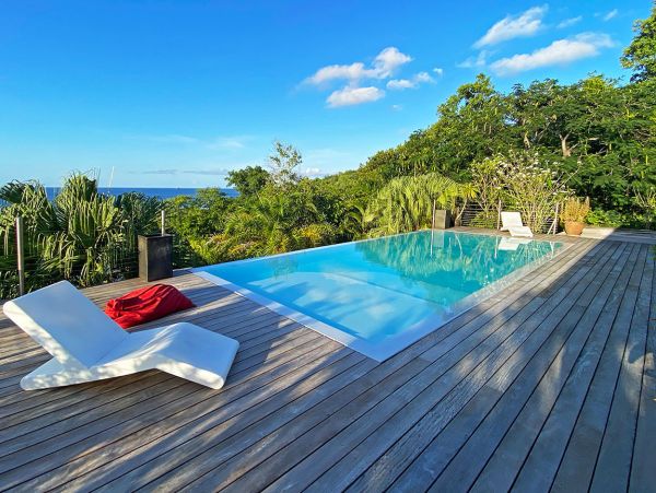 MArtinique Three Bedroom Vacation Villa Walk to Beach