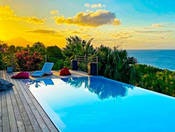 MArtinique Three Bedroom Vacation Villa Walk to Beach