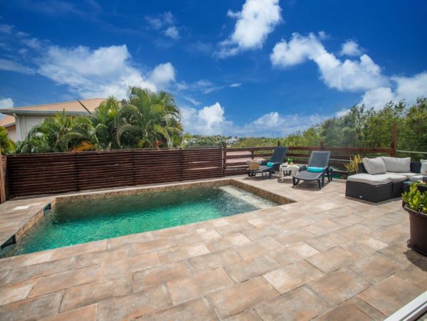 Martinique Four Bedroom Luxury Villa Walk to Beach
