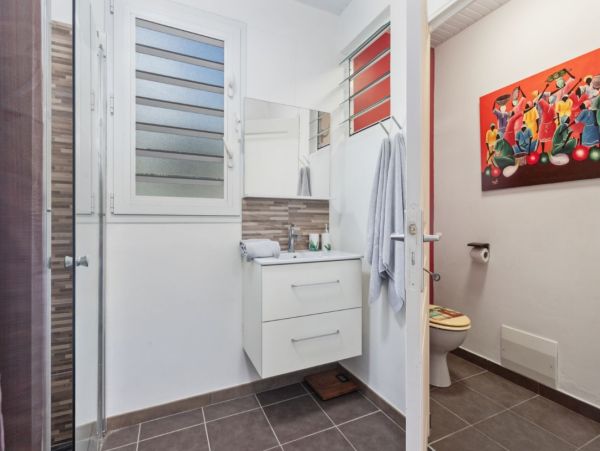 Martinique Four Bedroom Luxury Villa Walk to Beach