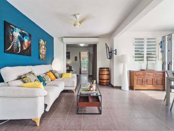 Martinique Four Bedroom Luxury Villa Walk to Beach