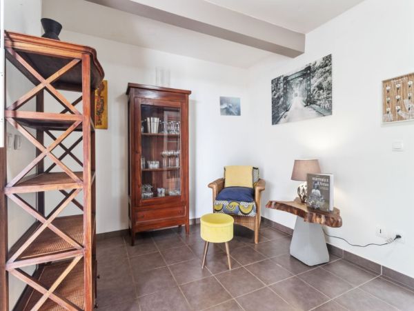 Martinique Four Bedroom Luxury Villa Walk to Beach