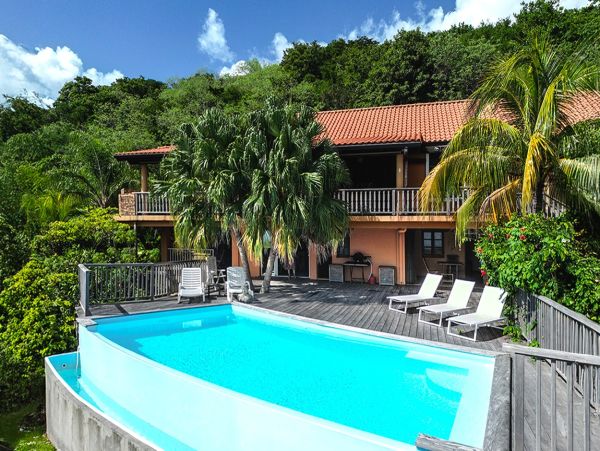 Great Villa with Pool an Sea Views in Anses d`Arlet, Martinique