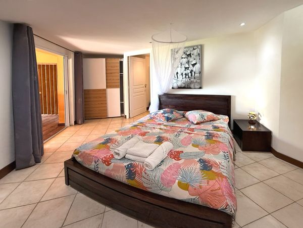 Great Villa with Pool an Sea Views in Anses d`Arlet, Martinique