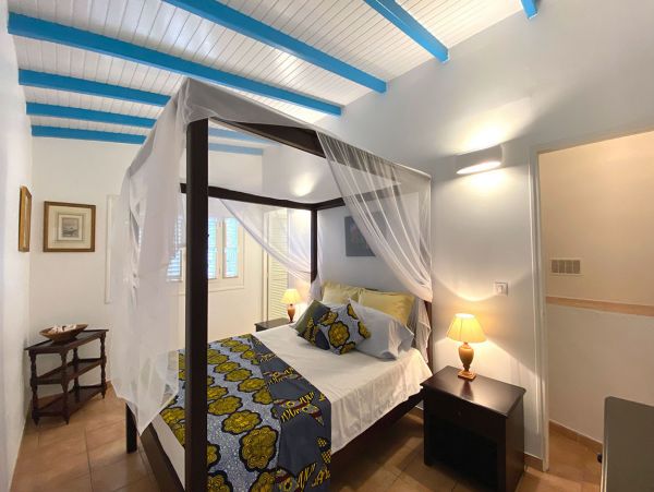 Beautiful Martinique Vacation Home Six Bedroom