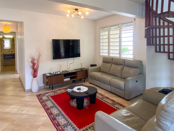 Lovely Martinique 4 Bedroom Vacation Home