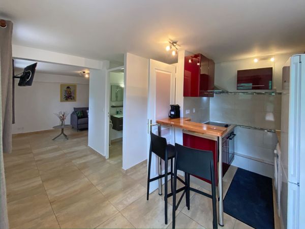 Lovely Martinique 4 Bedroom Vacation Home