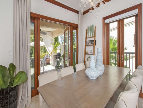 Cayman Islands Villa with 3 Bedrooms