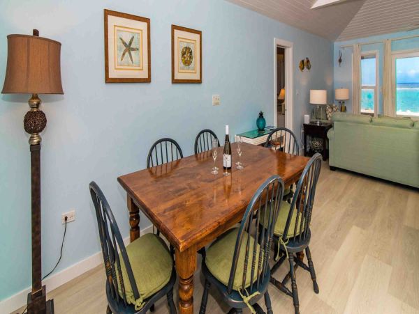 Grand Cayman Beachfront Villa Rental - Luxury 4-Bedroom Caribbean Vacation Home