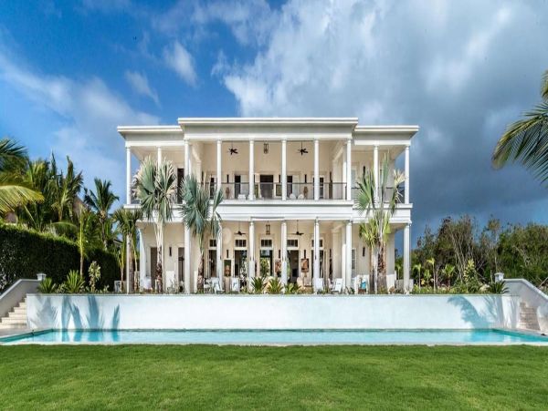 Golf Course & Lake View Elegant Rental Villa in the Domincan Republic
