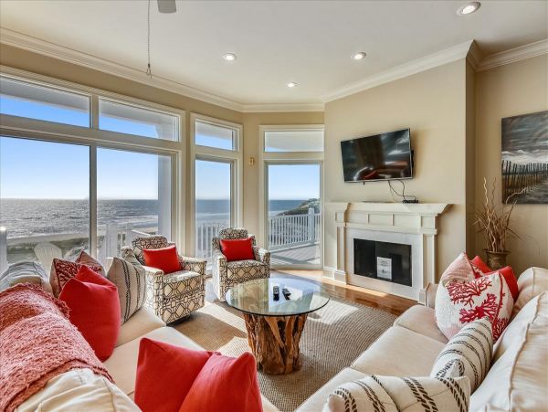 Beachfront Five Bedroom Vacation Rental in St. George Island