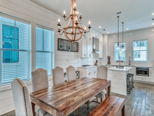 Beautiful 4 Bedroom Vacation Getaway with Gulf Views