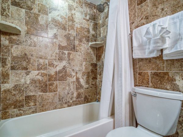 Wailea One Bedroom Walk to the Beach Vacation Rental