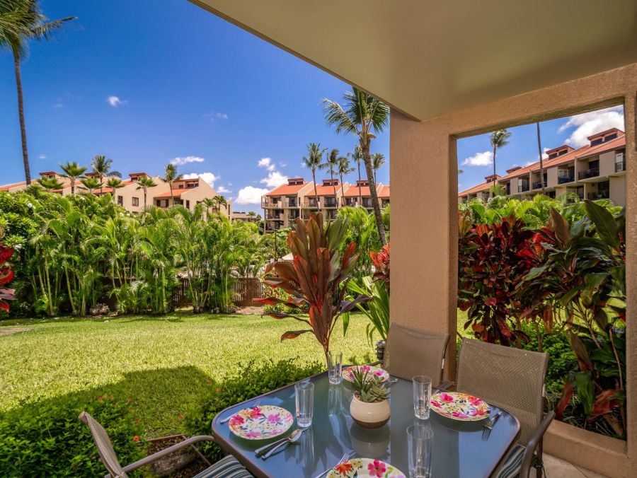 Wailea One Bedroom Walk to the Beach Vacation Rental